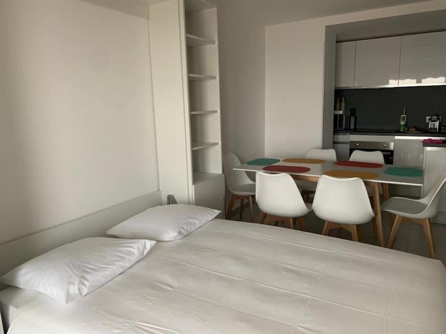 Appartement Tout Confort & Parking Beausoleil Exteriör bild