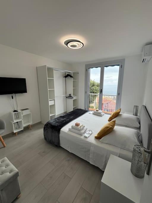 Appartement Tout Confort & Parking Beausoleil Exteriör bild