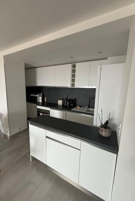 Appartement Tout Confort & Parking Beausoleil Exteriör bild